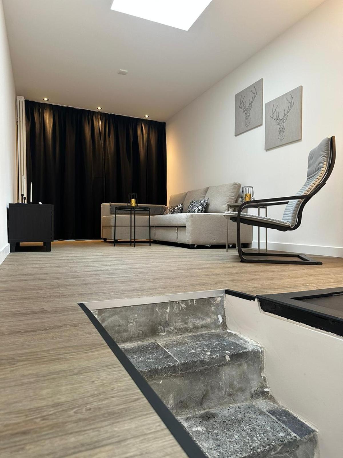 Luxe Pas Gerenoveerd Monumentaal Appartement Maastricht Buitenkant foto